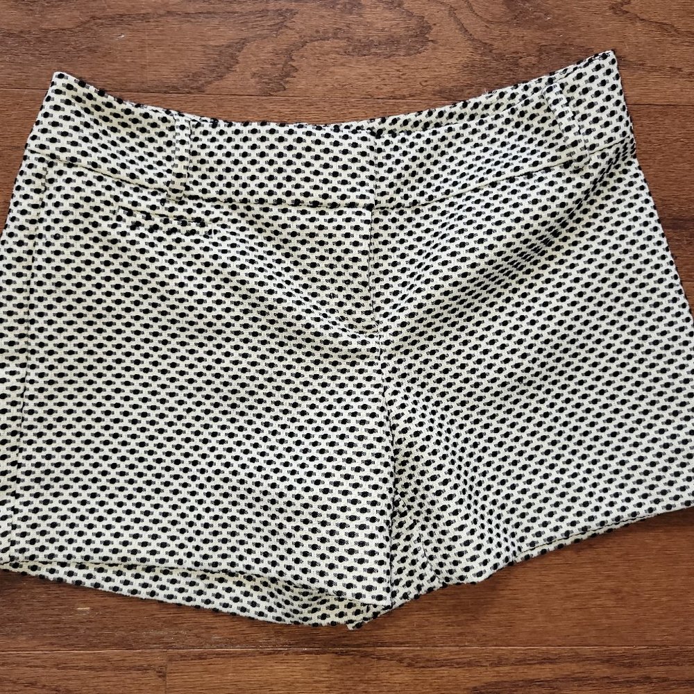 Loft Black and Ivory Print Shorts - 4